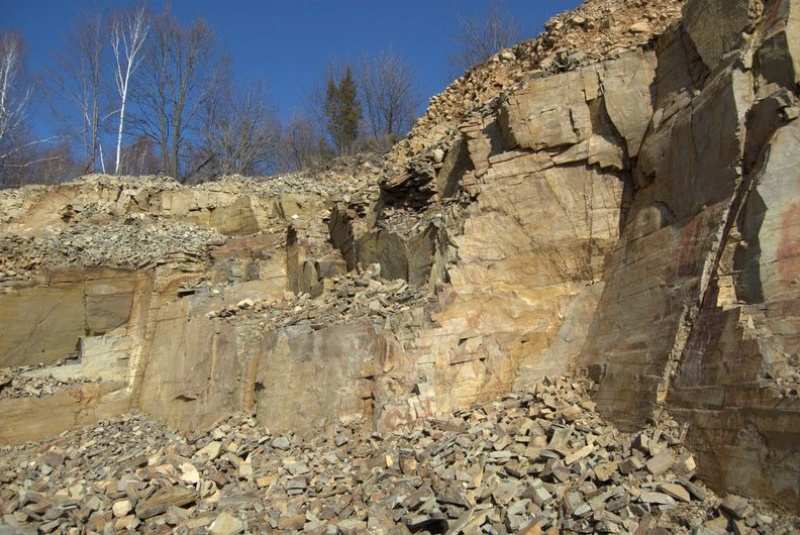 Prírodný nepravidelný kameň / 04 - foto