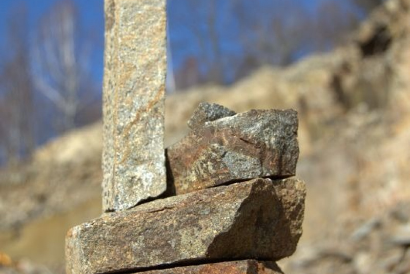 Prírodný nepravidelný kameň / 04 - foto