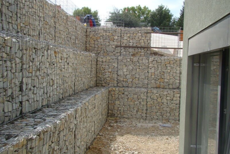 Oporné múry / Oporné múry - foto