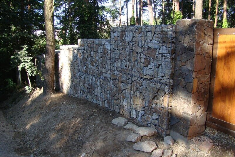 Gabionové oplotenia / Gabionové oplotenia - foto