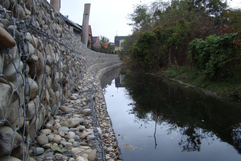 Ochrana brehov / Ochrana brehov - foto