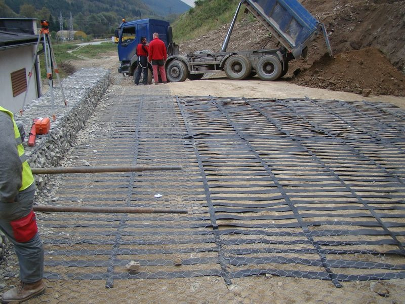 Vystužený múr Terramesh System Vystužený múr Terramesh System