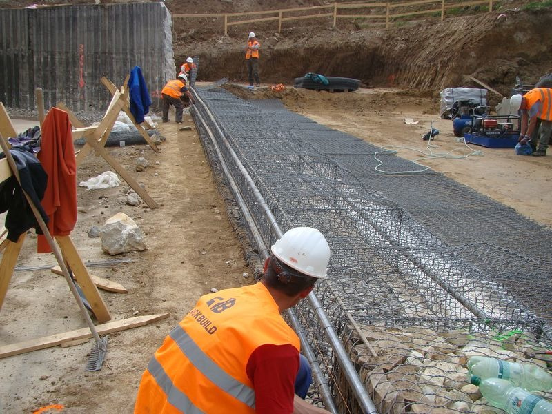 Vystužený múr Terramesh System, R1, Nitra – Selenec, SO 223 Vystužený múr Terramesh System, R1, Nitra – Selenec, SO 223