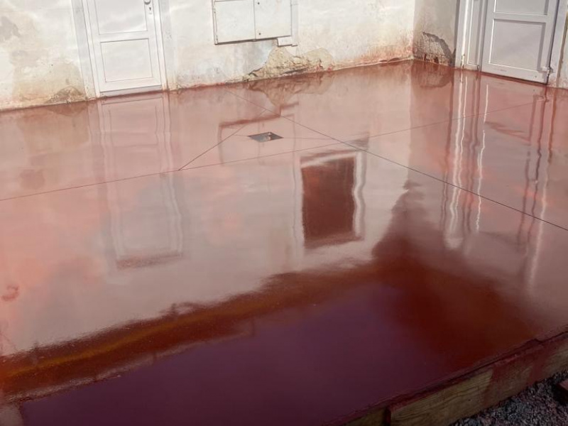 Povrchová úprava so vsypom Povrchová úprava so vsypom